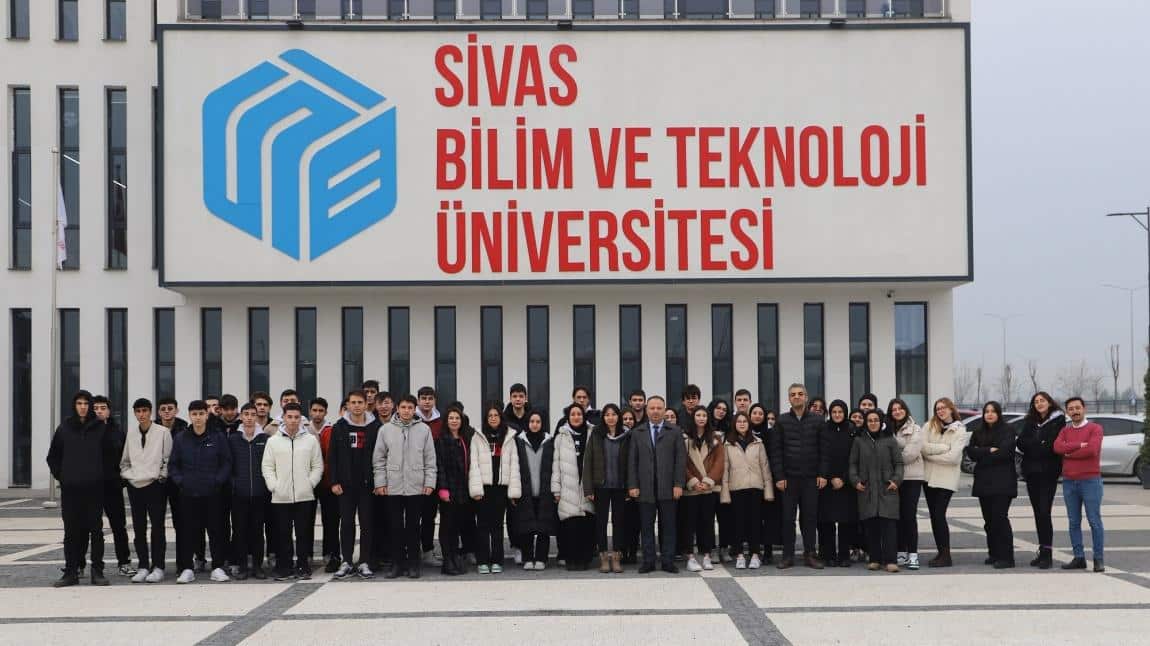 Sivas Bilim ve Teknoloji Üniversitesini Gezdik.