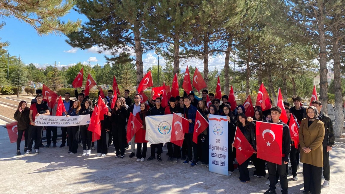 Sivas Bilişim Teknolojileri MTAL’den Manevi Yolculuk