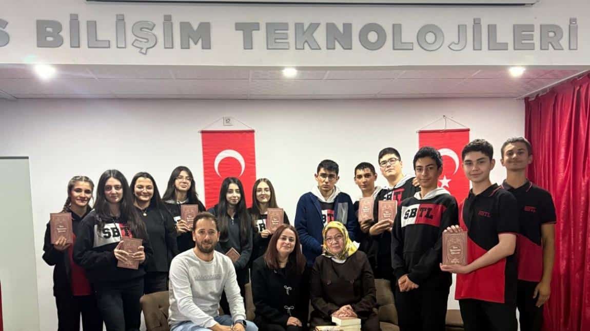 Masalların Büyülü Dünyasında Bir Yolculuk: Ayşe Benek Kaya ile İlham Dolu Söyleşi
